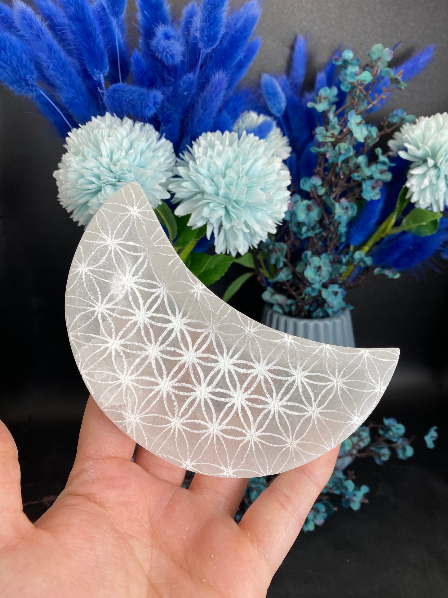 Mondschale aus Selenit