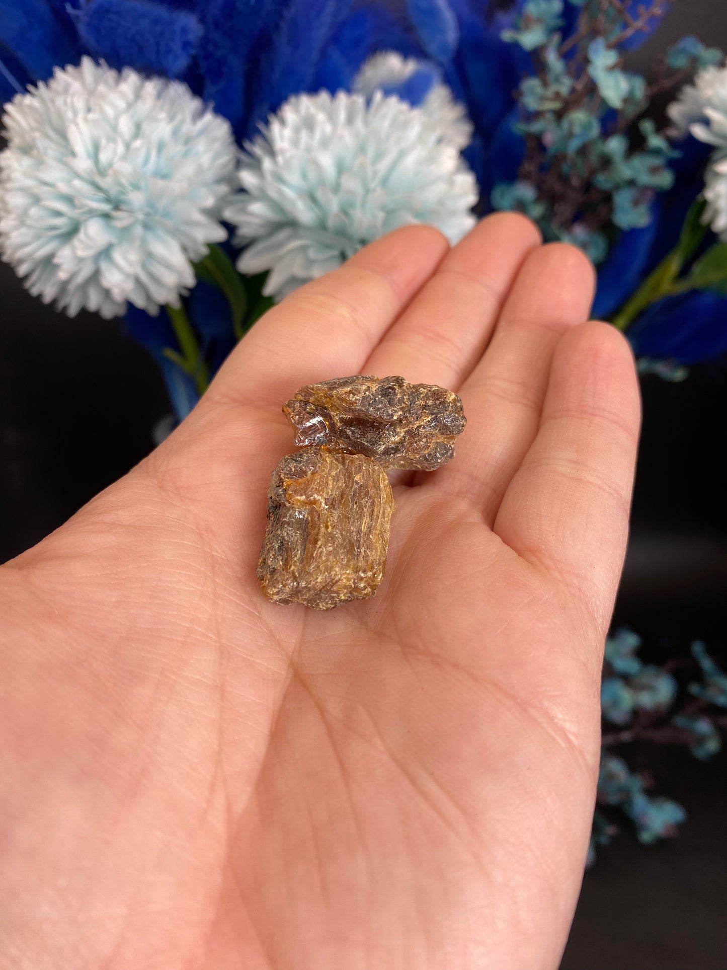 Rohsteinset aus blauem Bernstein