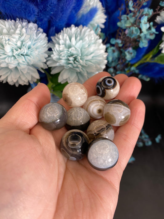 Kugel aus Onyx (klein)