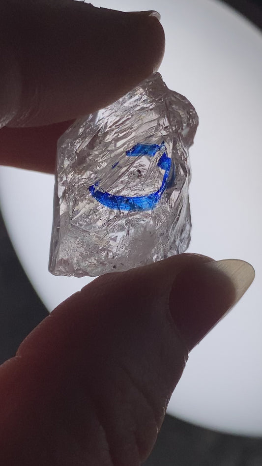 Quarz mit Libelle (beweglicher Wassereinschluss, L30)